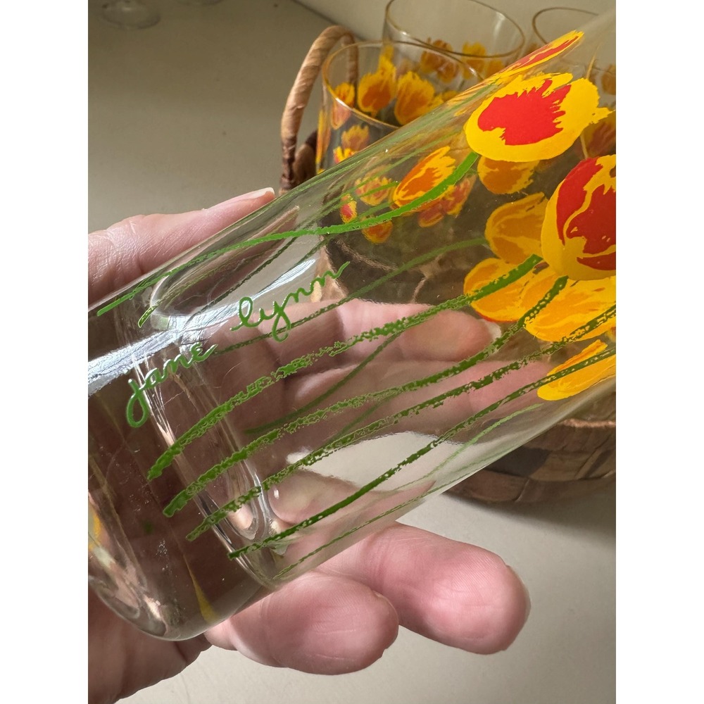 Jane Lynn Tulip Juice Glasses Set | MCM Retro Floral Tumblers, Woven Caddy